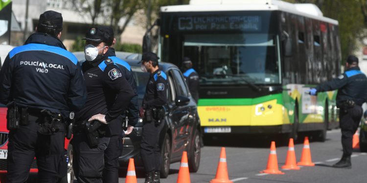 La Policía Local de Vigo tramita 40 nuevas denuncias e intensificará los controles en Semana Santa