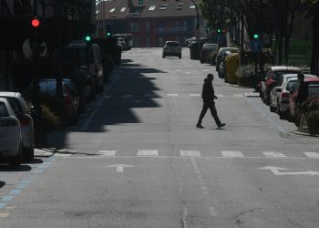 Vigo recibe tres donaciones anónimas con 10.000 kilos de fruta, 2.000 litros de leche y 2.000 yogures