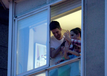 Un concurso para que as crianzas debuxen o que ven desde o casa ou os lugares aos que queren volver