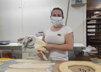 Nigrán regalará roscas de Pascua ás residencias de maiores da vila