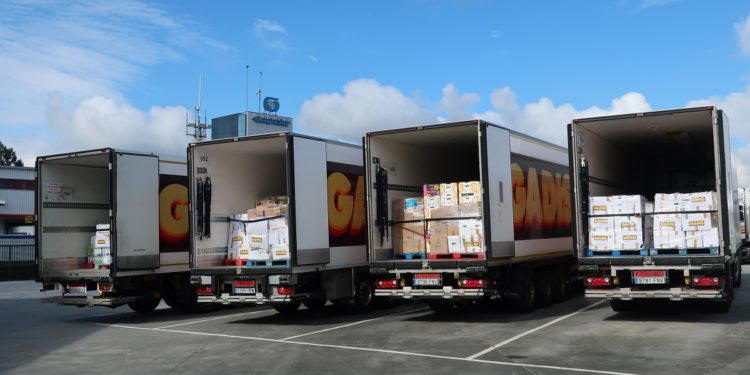 Gadis reparte 30.000 kilos de productos entre once bancos de alimentos