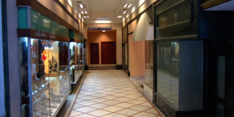 Galerías Velázquez Moreno – Policarpo Sanz