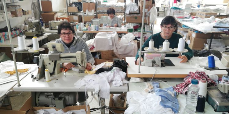 Mos repartirá a domicilio 15.000 máscaras protectoras para todos os veciños