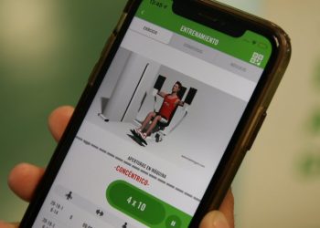 Zumba, pilates, wodfit… desde o salón da túa casa en conexión con Máis que Auga