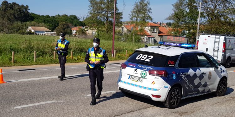 Detenido en Vigo tras romper el confinamiento, conducir sin carnet y llevar heroína encima