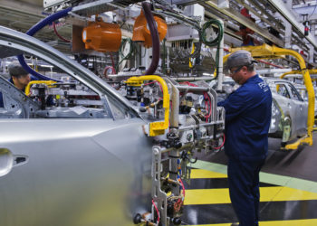 PSA reduce sus ingresos un 15,5% y posterga su vuelta al trabajo hasta nuevo aviso