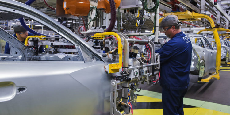 PSA reduce sus ingresos un 15,5% y posterga su vuelta al trabajo hasta nuevo aviso