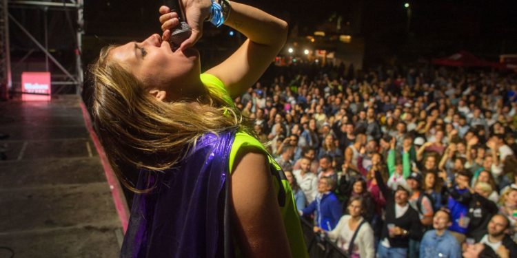 La Deputación de Pontevedra y los festivales de la provincia, dispuestos a “reinventarse”