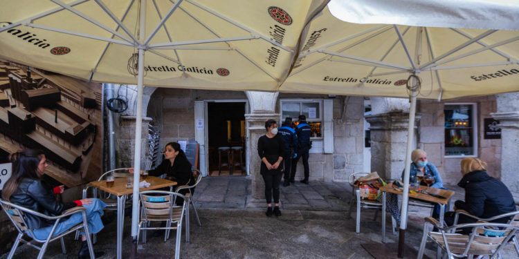 Vigo incrementa el control sobre decenas de terrazas