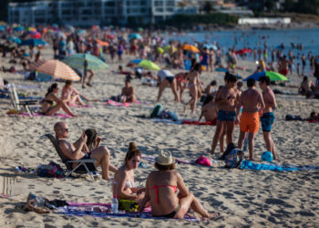 Vigo se lanza a las playas con temperaturas de más de 31º y espera otro día de calor