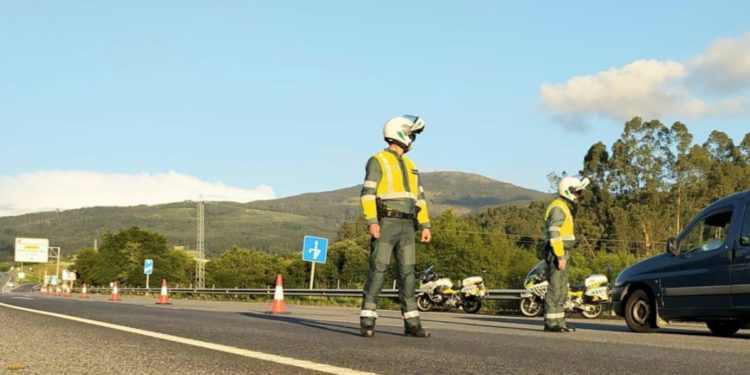 Investigan penalmente a un septuagenario sin carné que triplicó la tasa de alcoholemia en la A52
