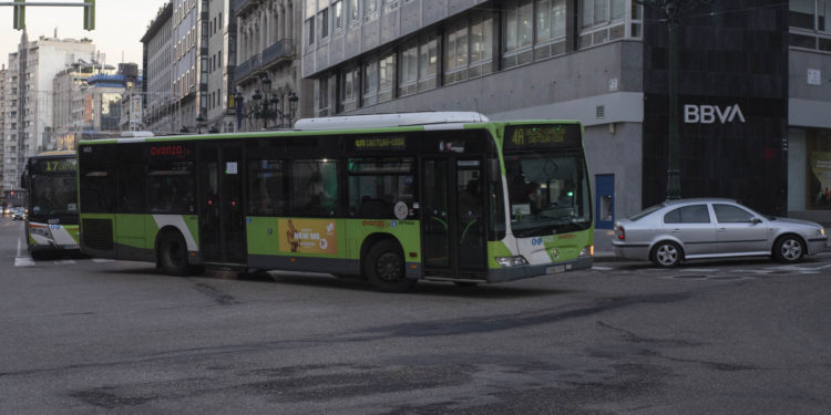 Vitrasa aumenta o servizo de transporte urbano ata o 75% da súa capacidade