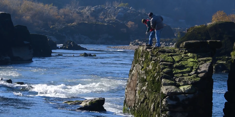 O Goberno autoriza a reapertura da pesca da lamprea no Miño