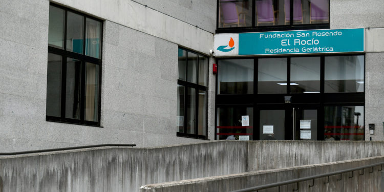 Las residencias de Vigo y su área suavizan su situación con 22 nuevas altas de Covid-19