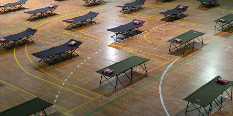 Ponen en libertad a una persona sin hogar que reincidió al incumplir el confinamiento