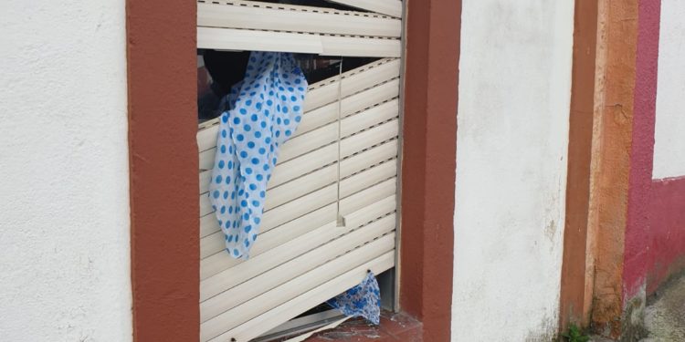 La Policía Local detiene a un vigués por destrozar la casa de su hermana tras una discusión