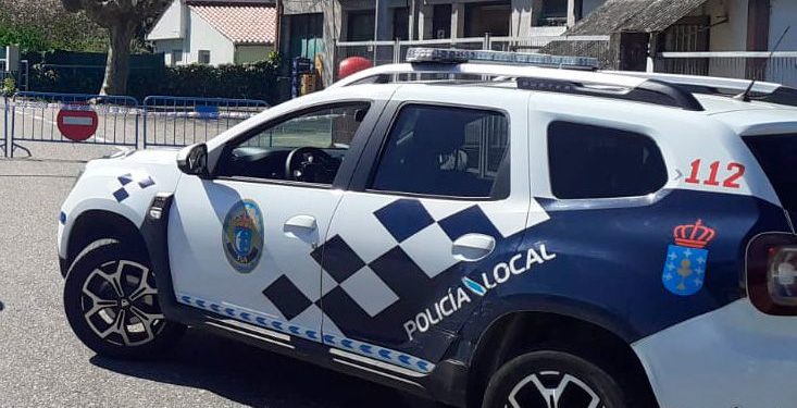 Tui recomenda transitar pola dereita nas beirarrúas para favorecer a distancia social