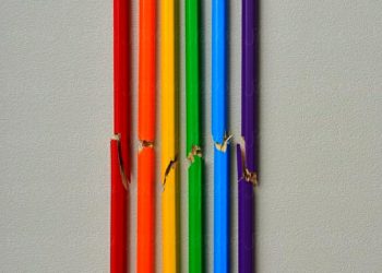 Día internacional contra el acoso escolar: ese colegio de ladrillo rojo, parnaso e infierno