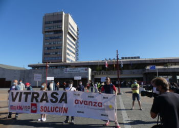 O persoal de Vitrasa reclama compensacións polo ERTE, colocación de baños e máis seguridade