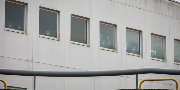 Sanidade comunica de golpe 39 curaciones en Vigo, que reduce sus pacientes con Covid-19 en una cuarta parte