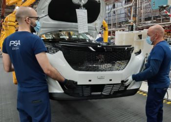 PSA Vigo adelanta la vuelta del turno de fin de semana al 13 de junio