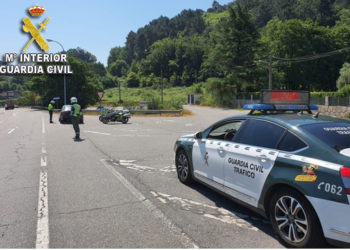 Investigan a un conductor de Baiona que circulaba ebrio y duplicando la velocidad permitida
