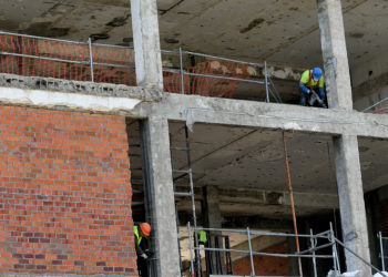 O Concello de Vigo dedicará un millón de euros a contratar a 101 parados