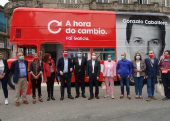 El ministro de Cultura compromete ante Abel y Gonzalo Caballero la Biblioteca del Estado para Vigo