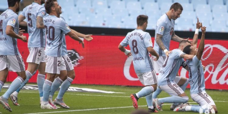 El Celta ve la luz: golea, se aleja del descenso y recupera a Nolito