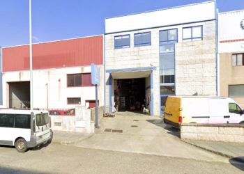 Muere un trabajador en una nave del polígono de A Granxa