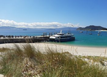 Las Cíes reciben a sus primeros visitantes en la nueva normalidad