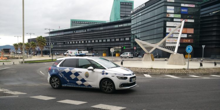 Una tienda de Vigo intenta impedir la entrada a una niña con discapacidad por no llevar mascarilla