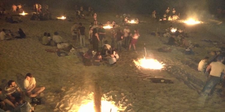 Caballero avisa de que enviará a la Policía Local a las playas para que no se enciendan hogueras