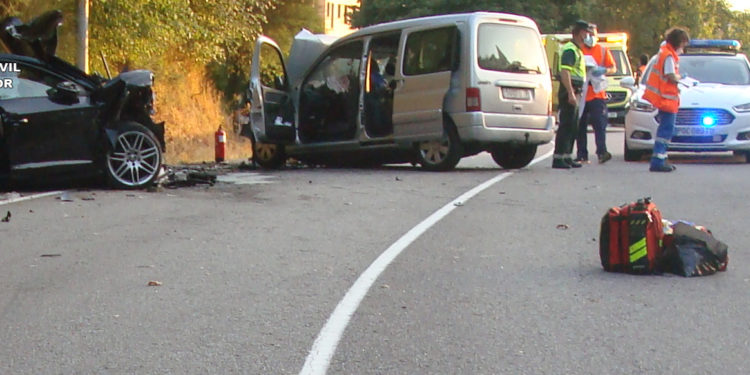 Detenido un joven de Mondariz acusado de provocar el accidente mortal de Covelo