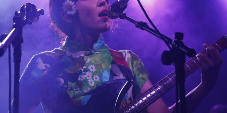 El poder femenino de Anni B. Sweet y dani triunfan en el Vive Nigrán más diferente