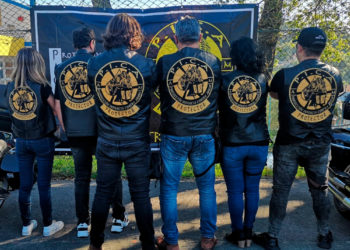 Una ruta en moto por Vigo para volver a dar las gracias a los sanitarios