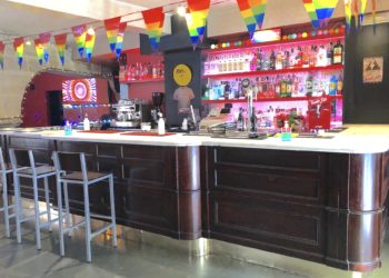 La auténtica barra en la que se apoyaba Mata Hari