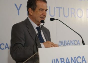 Caballero pedirá explicaciones a Abanca ante el aluvión de quejas recibido por el cobro de comisiones