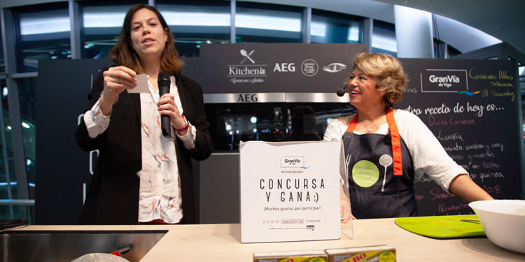 Carmen Albo enseña a cocinar en Vigo los ‘grandes éxitos del verano’ en un evento que puede tener premio