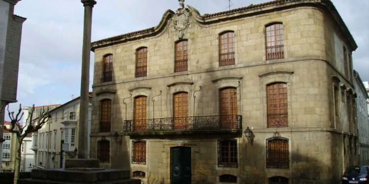 Una inmobiliaria de Vigo pone a la venta para la familia Franco la Casa Cornide