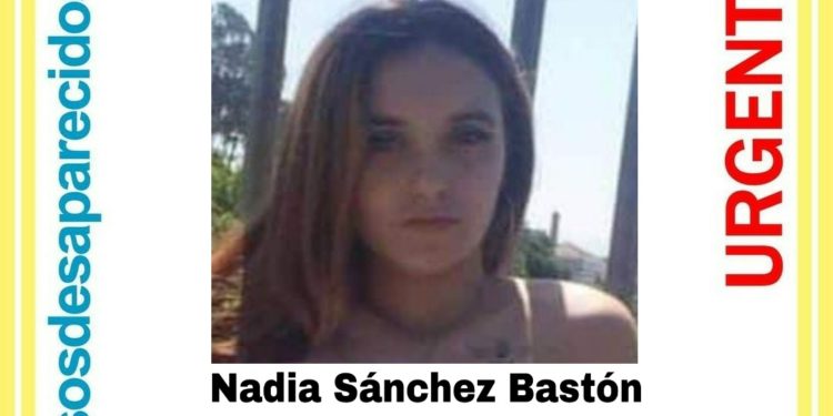 Buscan a una menor de edad desaparecida en Cangas