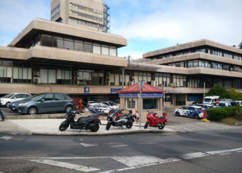 Detenido en Vigo por amenazar con un cuchillo a unos policías tras una discusión familiar