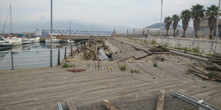 Concello de Vigo, Puerto y Zona Franca acuerdan reformar As Avenidas y construir un aparcamiento