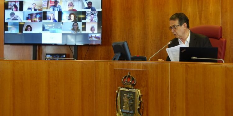 Vigo engade outros 600.000 euros á atención social contra a Covid-19