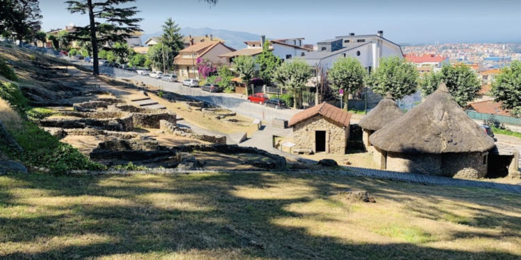 Vigo programa 227 actuaciones y recupera las visitas guiadas a los yacimientos de O Castro y Toralla