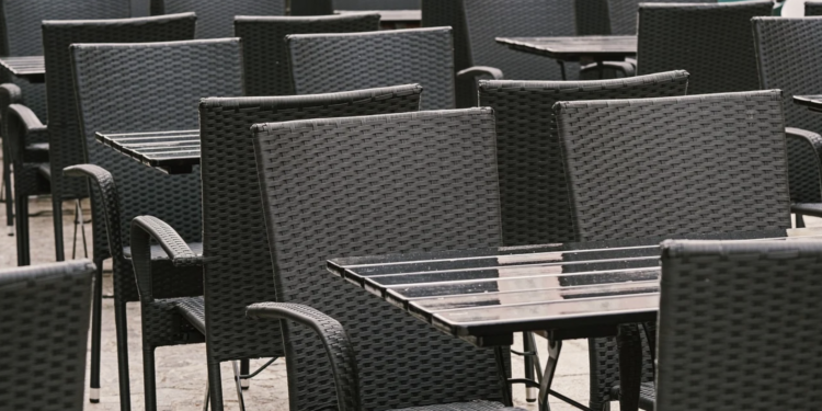 Las restricciones vuelven a Coruña para tratar de frenar a la Covid