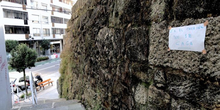 El callejón de los apretones