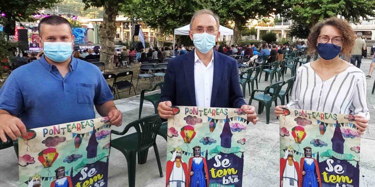 Xabier Díaz, Teresa Novoa, Guadi Galego e a eurovisiva Lucía Pérez, nas festas de Ponteareas