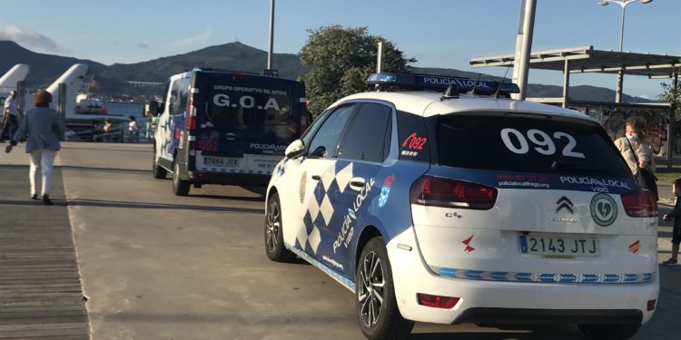 Detenido en Vigo por golpear a un policía tras ser multado por negarse a usar mascarilla