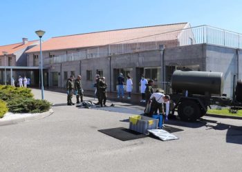 Sanidade limita las visitas a una residencia y paraliza la actividad en los centros de día de A Guarda
